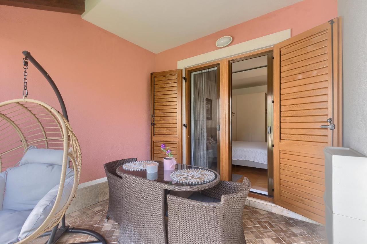 Apartment Palm View II Rovinj Luaran gambar